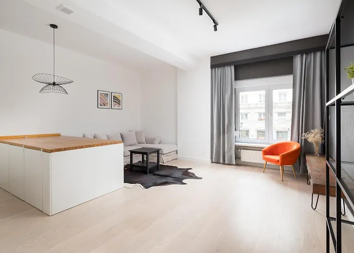 Apartament Plac Zbawiciela Deluxe *